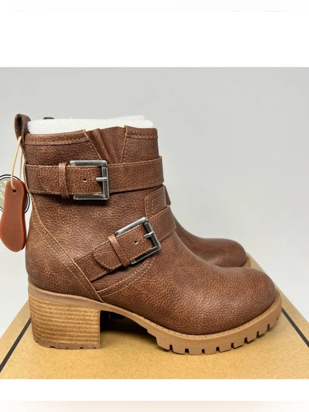MIA Jessi Lug Boots Size 7.5